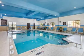 Best Western Plus Mansfield Inn & Suites - Image 3