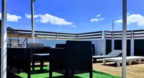 Hostel Neon Tenerife - Image 2