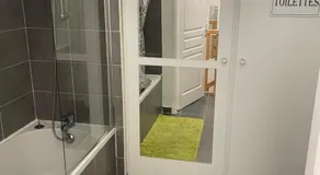 Chambre agréable avec jacuzzi - Image 2
