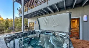 LUXE 15 Blue Diamond Lodge Lake Tahoe Hot Tub - Image 5