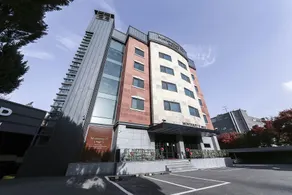 Yongin Monterey 17 - Image 5