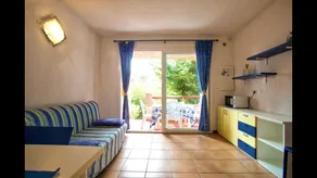Klimatisierte Wohnung für 6 Personen, 2 Bäder, in der Nähe von Porto Vecchio, 500 m vom Meer entfernt - Image 2