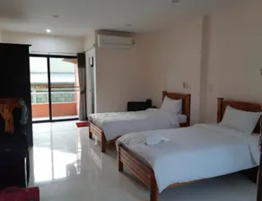 BH Place Apartment - Image 5