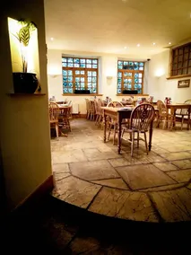 Victorian House Hotel - Image 5