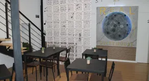 Real Guest House - Image 4