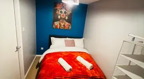 Guest house with private rooms and shared bathroom near Luton and Dunstable Hospital and Leagrave Train Stn - Image 4