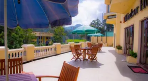Windsor Hotel - Image 3