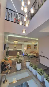 Hotel Meridian - Image 2