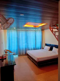 HARIKA PALACE - Image 2