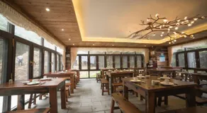 Tonggu Peak Hotel - Image 3