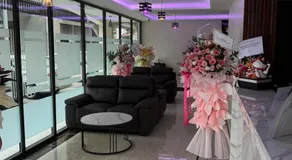 One Dream Hotel - Image 4