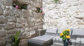 Awesome Stone House - Image 5