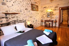 Afroditi Traditional Villa - Image 2