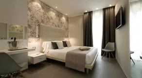 Hotel H21 - Image 2