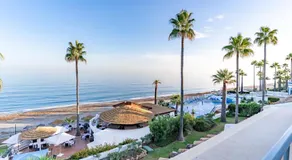 VIP Dominion Beach Estepona - Image 2