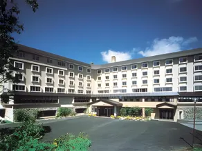 Shiga Park Hotel - Image 2