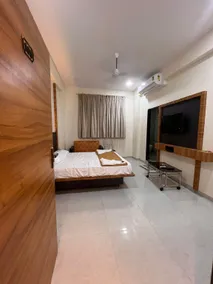 Ivory Suites - Image 2