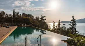 Diapori Suites Hotel - Image 4