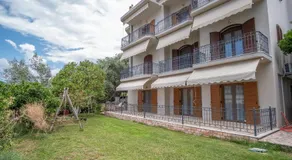 Coral Apartments - Image 4