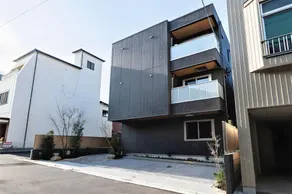 GRAND BASE Mojiko Ekimae - Image 4