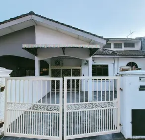 Aminin Homestay 3Bedroom 2Bathroom aircond living hall and master berdroom only - Image 3