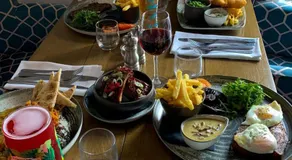 The Kings Head Inn, Home of The Acle Steak - Image 5