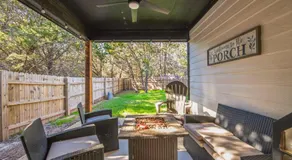 Mins to Granbury Med Ctr, Mins to Lake, Firepit, Stunning Modern Kitchen - Image 4