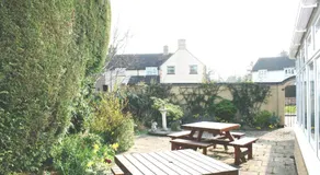 The New Inn Hotel - Image 5