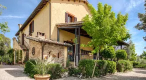 Agriturismo „Il Grappolo E La Rosa – Sagrantino“ mit Gemeinschaftspool, privater Terrasse & WLAN - Image 5