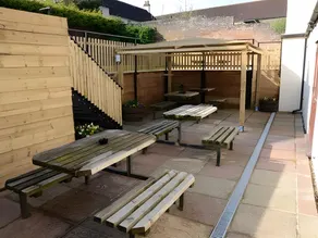 The Hollies Inn - Image 4