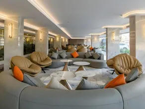 Marquis Hotel - Image 2
