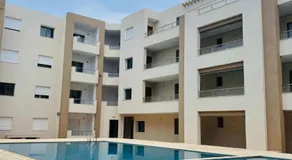 Luxus-Apartment mit Poolblick - Image 3
