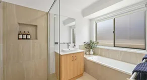 Two Queen BR - Modern & Moments from the city! - Image 2
