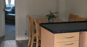 2 bedroom house Admiral Court - Image 4