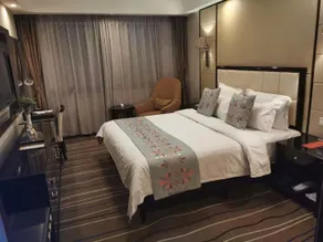 Qingdao Minlian Kaixuan Hotel - Image 5