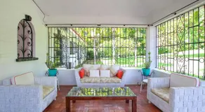 Freyers Well Bay House By Redawning - Image 3