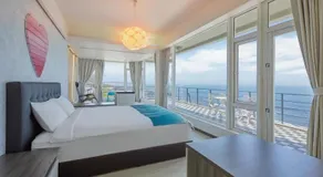 Ferry of Love Homestay - Image 2