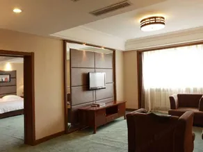 Wolff Hotel - Image 5
