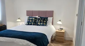 Reading Guest House - Image 2