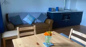 Little Barn - Image 3