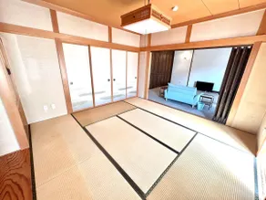 Spacious Whole House Rental / Accommodation Facility RAKUNRO (Rakunto) for up to 18 Guests - Image 2