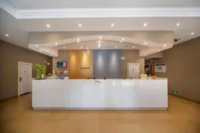 Home Inn Nanjing Andemen Metro Station - Image 3