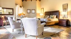 Re a Lora Lodge - Image 2
