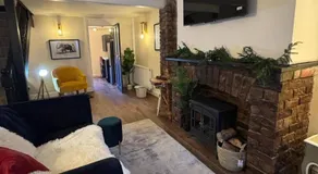 Winsford Woodford Cottage - Sleeps 6 - Pets Ok - Image 2