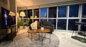 High View Suite in BGC with Swimming Pool - Image 2