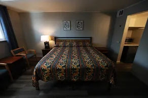 Lucky U Motel - Image 2