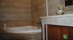 A&M House - Image 2
