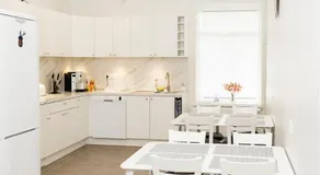 Mia Guesthouse - Image 2