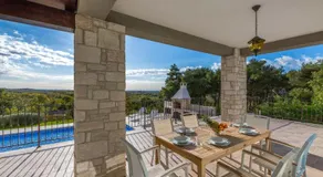 Villa Sterpazzi mit Meerblick, Pool und Jacuzzi nähe Porec - Image 3