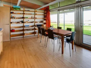 Pleasant Holiday Home in Gaastmeer with Sauna - Image 3
